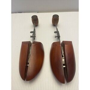 The Florsheim Vintage Wood Shoe Shaper #4
